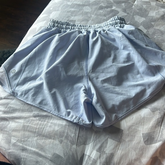 Lulu Shorts - Picture 3 of 4